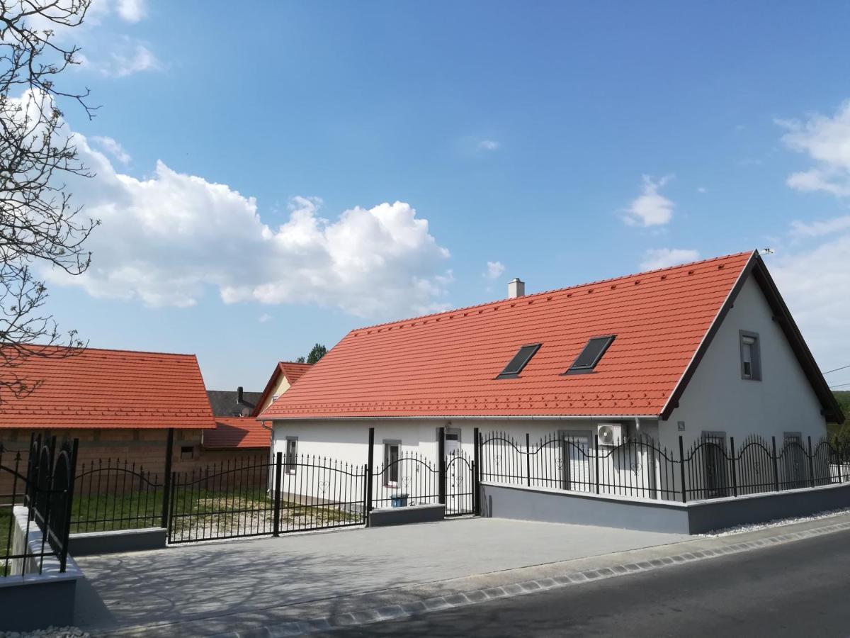 Bordoma Falusi Vendeghaz Balatonszolos Exteriér fotografie